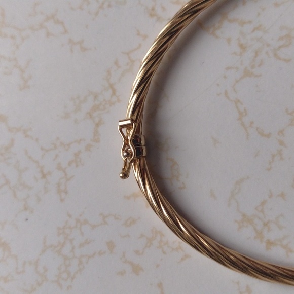 10K solid gold bracelet from Italy, new in box - Picture 8 of 16